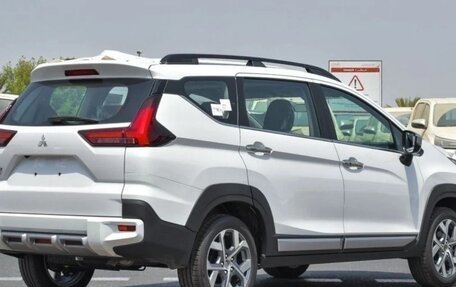 Mitsubishi Xpander, 2025 год, 2 700 000 рублей, 3 фотография