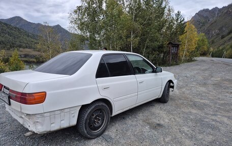 Toyota Corona IX (T190), 2000 год, 300 000 рублей, 2 фотография