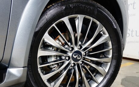 Infiniti QX80 I рестайлинг, 2019 год, 5 150 000 рублей, 9 фотография