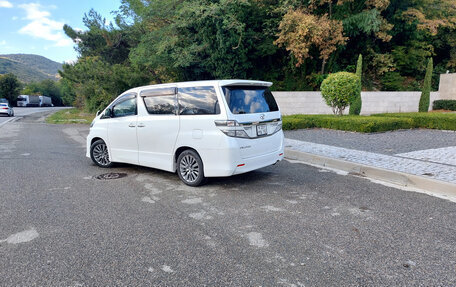 Toyota Vellfire I, 2013 год, 3 300 000 рублей, 2 фотография