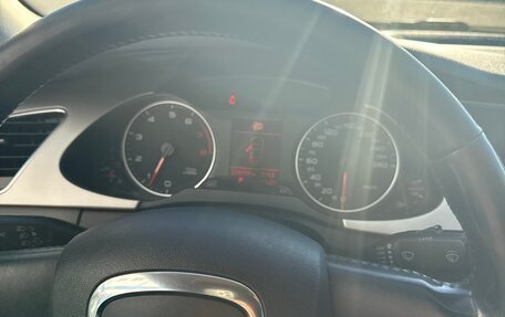 Audi A4, 2008 год, 1 100 000 рублей, 8 фотография