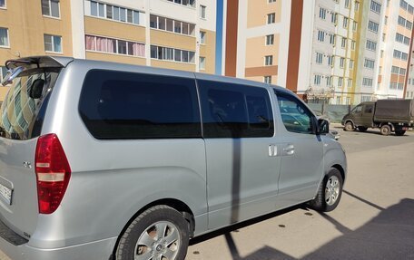 Hyundai Grand Starex Grand Starex I рестайлинг 2, 2009 год, 1 220 000 рублей, 4 фотография