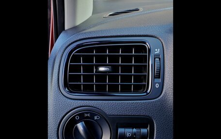 Volkswagen Polo VI (EU Market), 2014 год, 999 000 рублей, 14 фотография