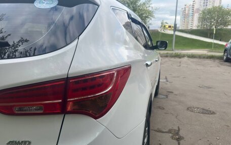 Hyundai Santa Fe III рестайлинг, 2013 год, 1 400 000 рублей, 28 фотография