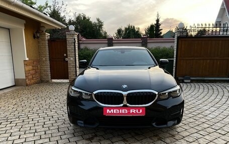 BMW 3 серия, 2019 год, 3 150 000 рублей, 3 фотография