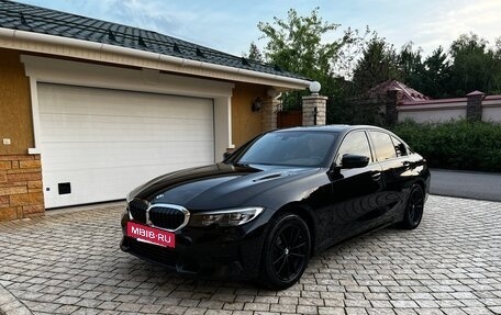 BMW 3 серия, 2019 год, 3 150 000 рублей, 2 фотография