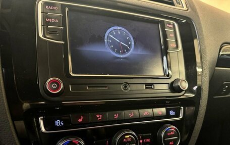 Volkswagen Jetta VI, 2017 год, 1 248 000 рублей, 11 фотография