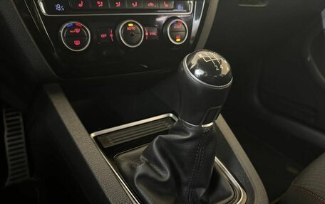 Volkswagen Jetta VI, 2017 год, 1 248 000 рублей, 10 фотография