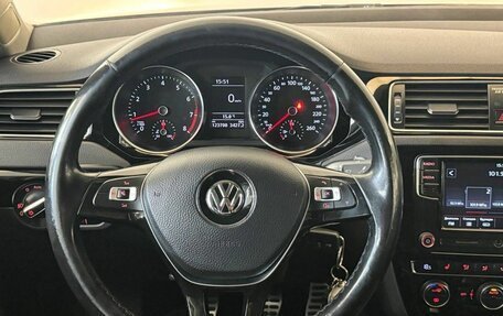 Volkswagen Jetta VI, 2017 год, 1 248 000 рублей, 15 фотография