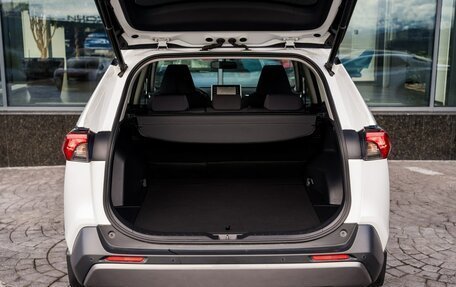 Toyota RAV4, 2019 год, 3 390 000 рублей, 23 фотография