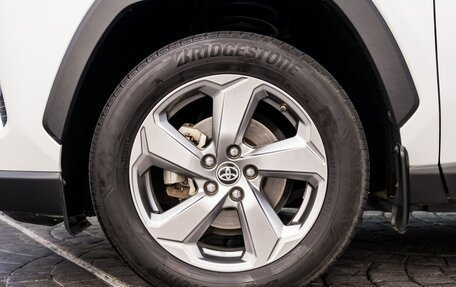 Toyota RAV4, 2019 год, 3 390 000 рублей, 27 фотография