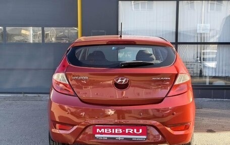 Hyundai Solaris II рестайлинг, 2011 год, 645 000 рублей, 6 фотография