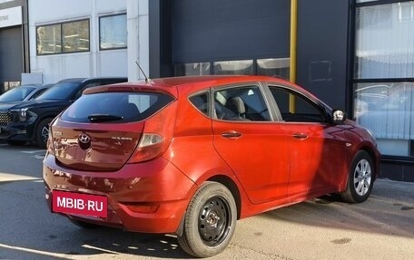 Hyundai Solaris II рестайлинг, 2011 год, 645 000 рублей, 7 фотография