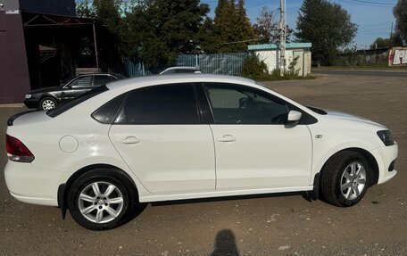 Volkswagen Polo VI (EU Market), 2012 год, 720 000 рублей, 4 фотография