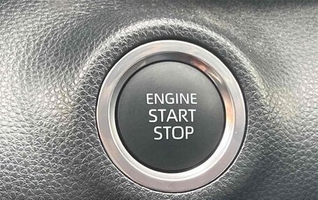 Toyota Yaris III рестайлинг, 2020 год, 1 200 000 рублей, 10 фотография