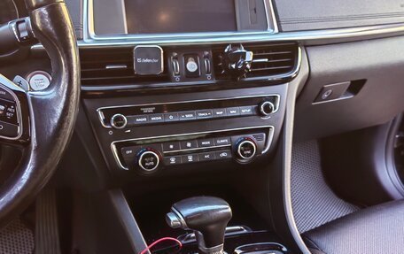 KIA Optima IV, 2019 год, 2 000 000 рублей, 9 фотография