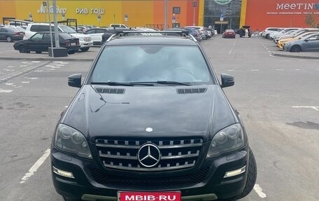 Mercedes-Benz M-Класс, 2011 год, 1 800 000 рублей, 1 фотография