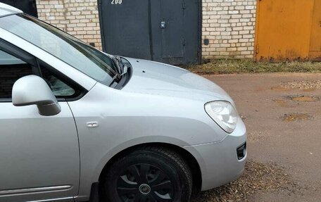KIA Carens III (RP), 2007 год, 680 000 рублей, 2 фотография