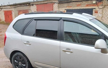 KIA Carens III (RP), 2007 год, 680 000 рублей, 3 фотография