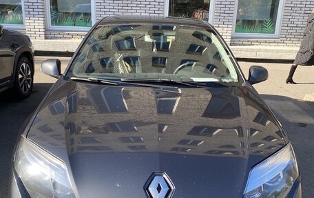 Renault Laguna III рестайлинг, 2009 год, 520 000 рублей, 8 фотография