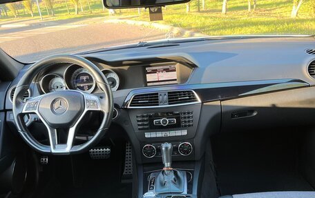 Mercedes-Benz C-Класс, 2012 год, 1 200 000 рублей, 16 фотография