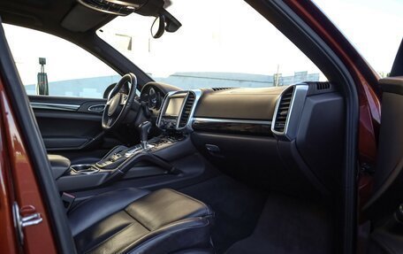 Porsche Cayenne III, 2012 год, 3 150 000 рублей, 30 фотография