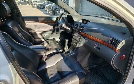 Toyota Avensis III рестайлинг, 2004 год, 550 000 рублей, 10 фотография