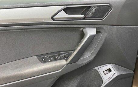 Volkswagen Tiguan II, 2020 год, 2 567 000 рублей, 11 фотография