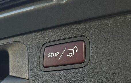 Mercedes-Benz GLC, 2017 год, 1 900 000 рублей, 15 фотография