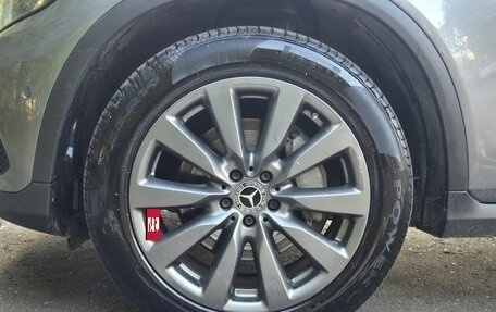 Mercedes-Benz GLC, 2017 год, 1 900 000 рублей, 17 фотография