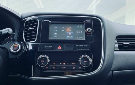 Mitsubishi Outlander III рестайлинг 3, 2016 год, 1 649 000 рублей, 18 фотография
