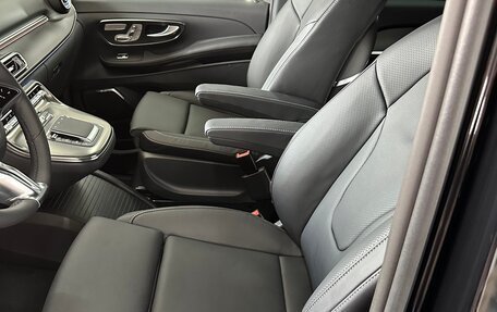 Mercedes-Benz V-Класс, 2025 год, 14 777 000 рублей, 25 фотография