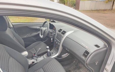 Toyota Corolla, 2011 год, 1 370 000 рублей, 13 фотография