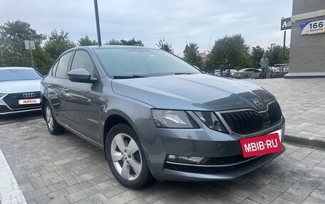 Skoda Octavia, 2019 год, 1 790 000 рублей, 2 фотография