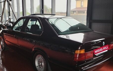 BMW 5 серия, 1990 год, 2 000 000 рублей, 3 фотография