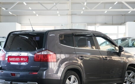 Chevrolet Orlando I, 2011 год, 979 000 рублей, 5 фотография