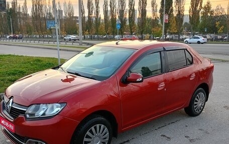 Renault Logan II, 2017 год, 600 000 рублей, 1 фотография
