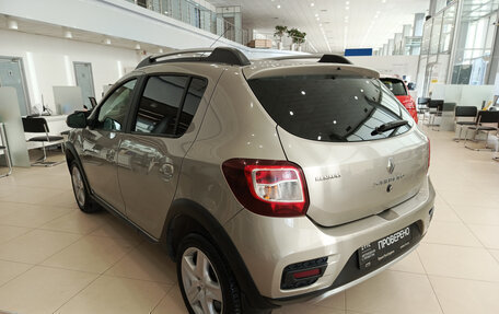 Renault Sandero II рестайлинг, 2015 год, 855 000 рублей, 7 фотография