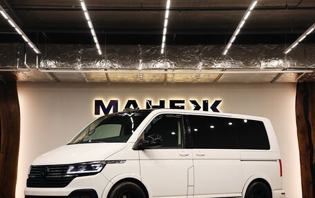 Volkswagen Multivan T6 рестайлинг, 2019 год, 5 400 000 рублей, 3 фотография