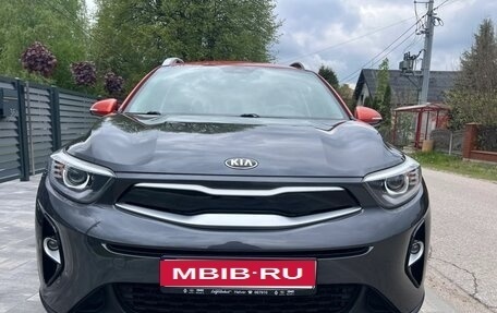 KIA Stonic, 2018 год, 1 365 000 рублей, 1 фотография