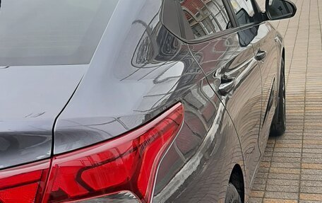 Hyundai Solaris II рестайлинг, 2021 год, 1 740 000 рублей, 3 фотография