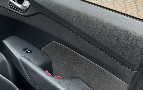 Hyundai Solaris II рестайлинг, 2021 год, 1 740 000 рублей, 11 фотография