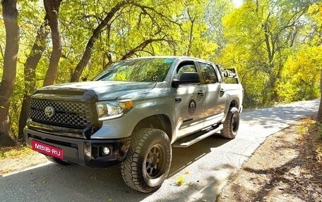 Toyota Tundra II, 2018 год, 3 020 000 рублей, 9 фотография