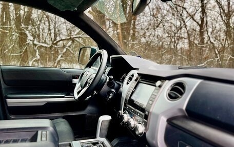 Toyota Tundra II, 2018 год, 3 020 000 рублей, 13 фотография