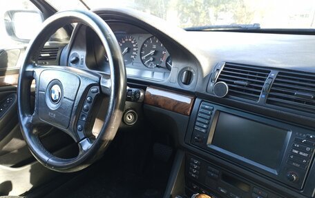 BMW 5 серия, 2000 год, 690 000 рублей, 14 фотография