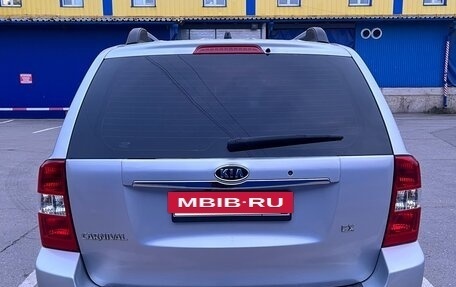 KIA Carnival III, 2006 год, 1 400 000 рублей, 2 фотография