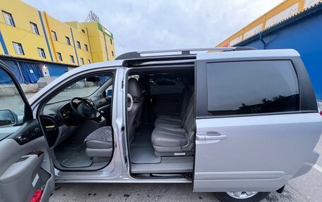 KIA Carnival III, 2006 год, 1 400 000 рублей, 14 фотография