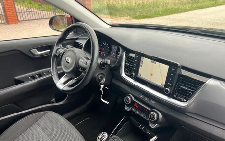 KIA Stonic, 2018 год, 1 365 000 рублей, 20 фотография