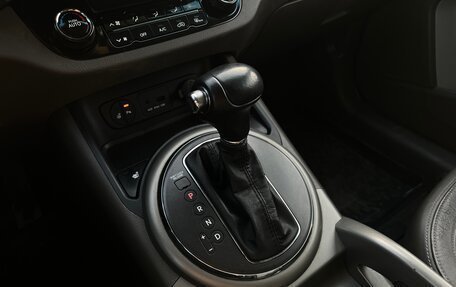 KIA Sportage III, 2011 год, 1 000 000 рублей, 6 фотография