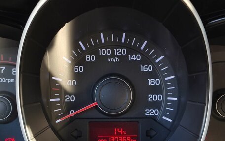 KIA Rio III рестайлинг, 2014 год, 900 000 рублей, 14 фотография
